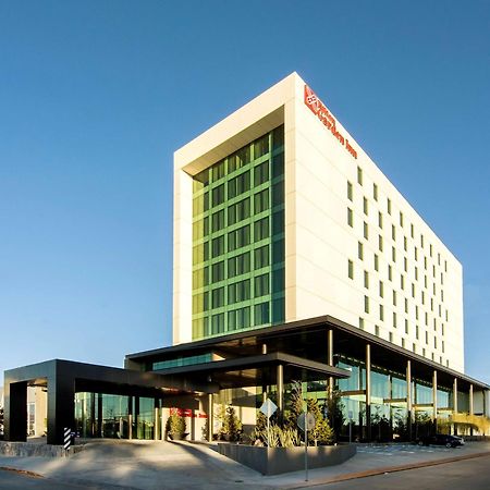 Hilton Garden Inn Aguascalientes Bagian luar foto